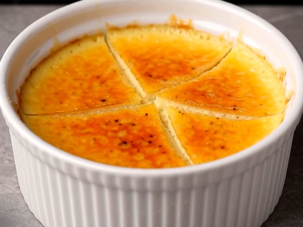 Vanilla Bean Crème Brûlée